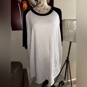 Women's Black and White Raglan Sleeve Top
